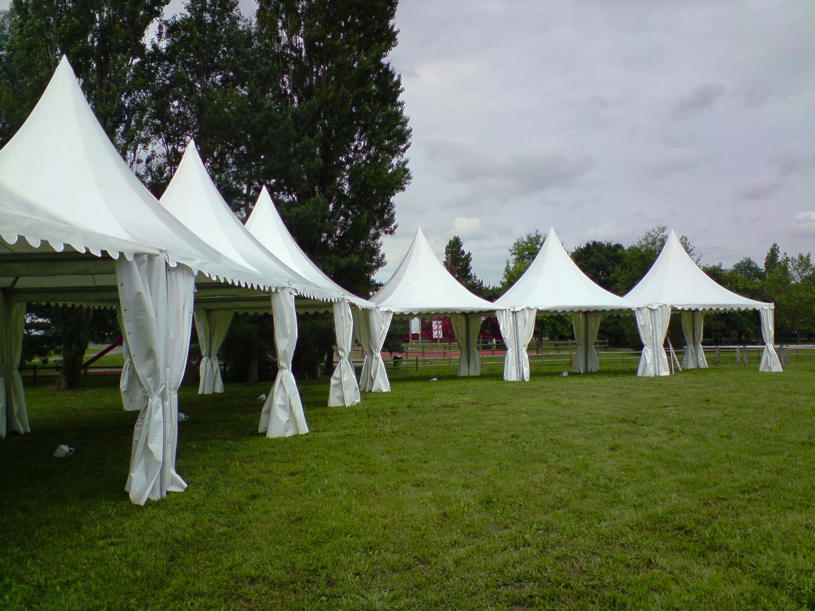 Structura vente chapiteaux reception tente barnum