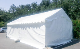 Nous vous proposons à la location ou à la vente une tente pour un événement teambuilding et pour tout type d’événement professionnel de type salon, foire, exposition, anniversaire, augmentation de votre espace de stockage ou commercial. Structura Toulouse, Montauban, Albi, Auch, Castres, Rodez, Perpignan, Agen