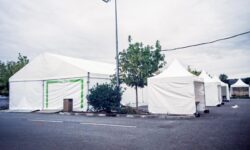 09 – Structure chapiteau 10mx20m et pagodes 3mx3m