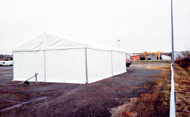 Structura propose la location de chapiteau barnum pour atelier de nettoyage et réparation de véhicules, sur Toulouse, Montauban, Carcassonne, Albi, Castres, Agen, Auch, Tarbes, Rodez