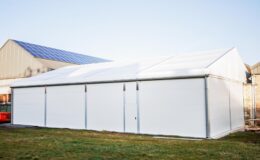 Bâtiment industriel démontable thermo gonflé pour une zone de stockage ou une surface de vente de manière ponctuelle ou permanente sur Toulouse, Castres, Albi, Auch, Rodez, Carcassonne, Perpignan, Béziers