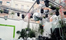Structura propose la location de gardens, tentes, chapiteaux, banrums pour vos événements professionnels tels que salons, foires, expositions sur toute la France