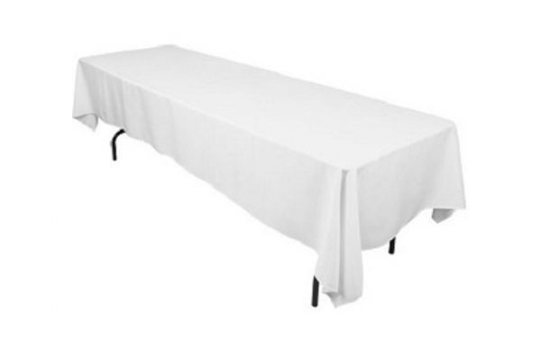 Nappage mobilier – Table rectangulaire blanche