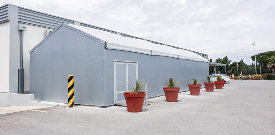 09- Chapiteau magasin permanent alimentaire 6mx18m