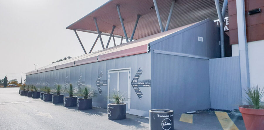 09- Chapiteau magasin temporaire de stockage 9mx30m