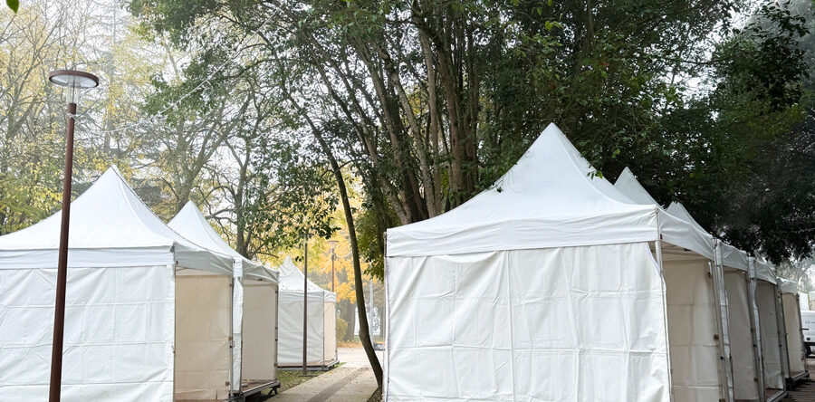 03 – Pagodes 3mx3m pour un marché de Noël