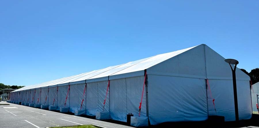 12 – Chapiteau barnum événement professionnel 10m x 80m